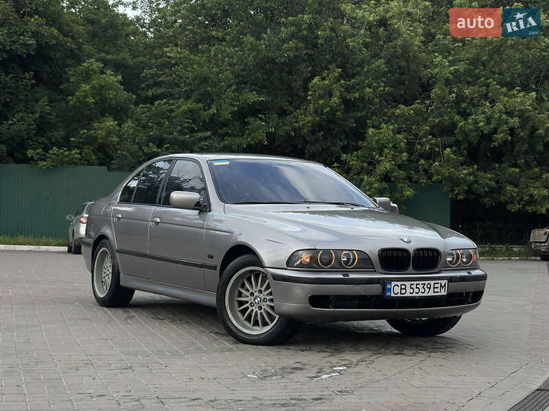 BMW 5 Series 2000