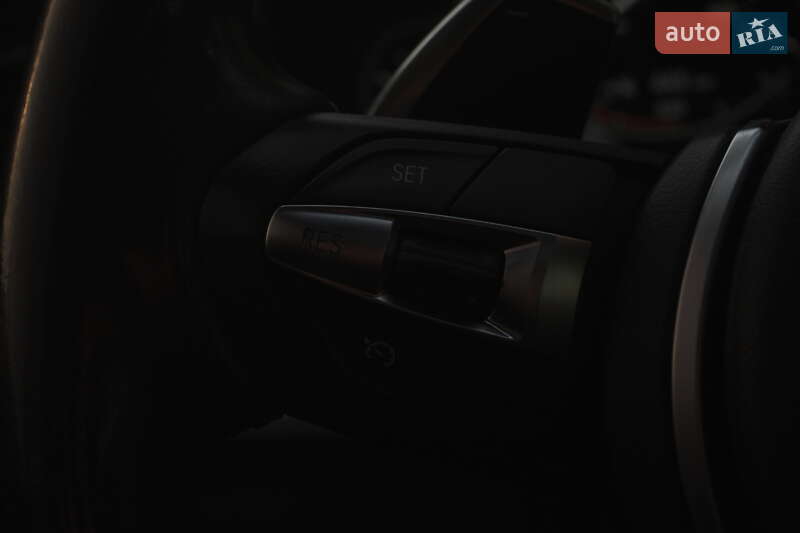 Седан BMW 5 Series 2016 в Ременеві