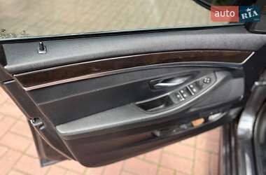 Седан BMW 5 Series 2016 в 