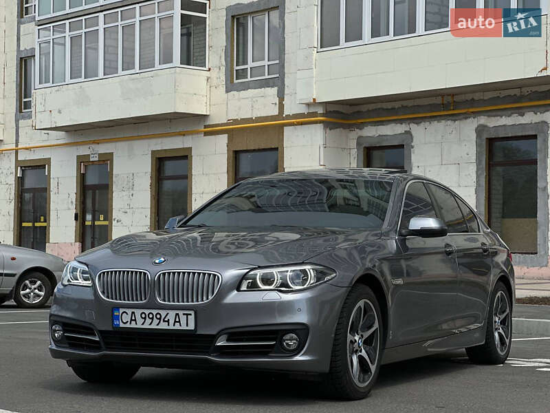 Седан BMW 5 Series 2015 в Киеве
