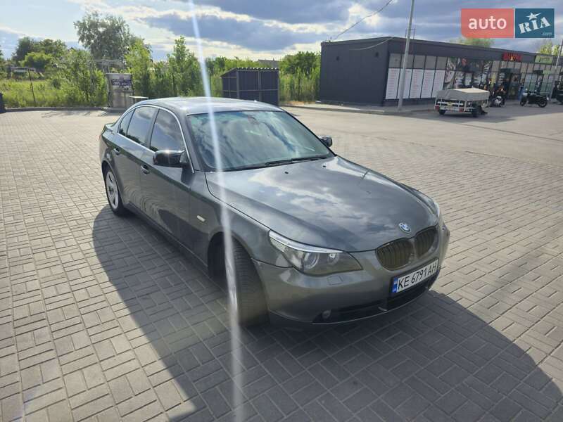 Седан BMW 5 Series 2006 в Дніпрі