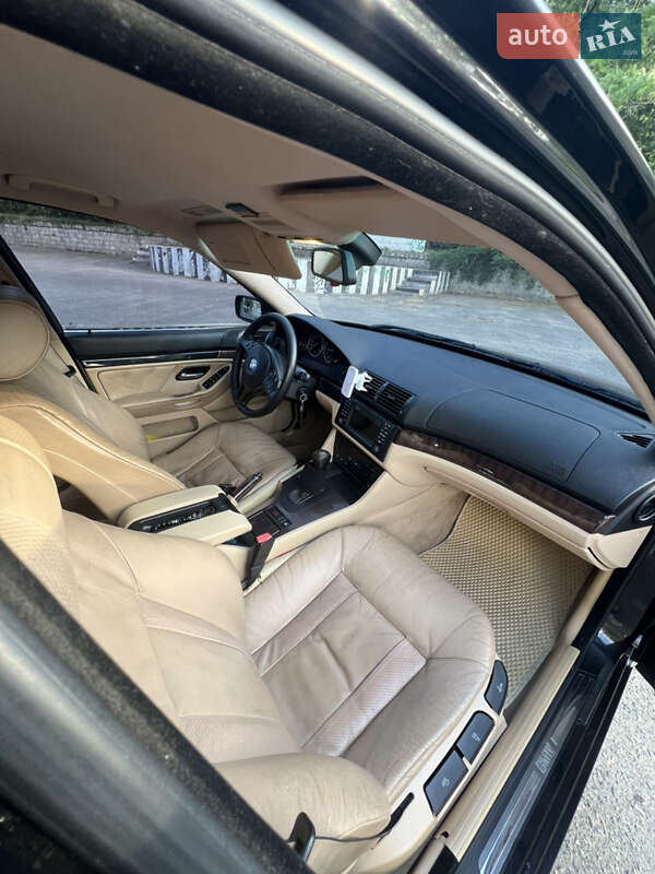 Універсал BMW 5 Series 2003 в Миколаєві