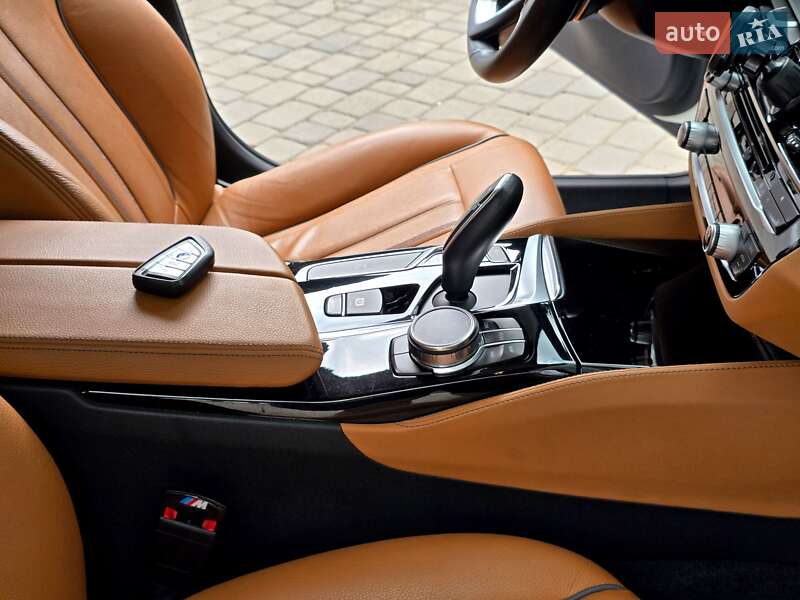 Седан BMW 5 Series 2018 в Києві