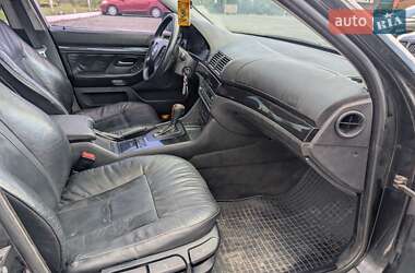 Седан BMW 5 Series 2001 в 