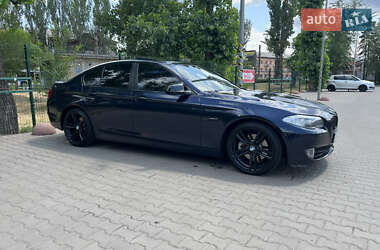 Седан BMW 5 Series 2013 в 