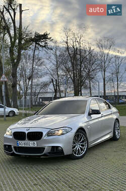 Седан BMW 5 Series 2010 в Ужгороде