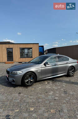 Седан BMW 5 Series 2010 в 