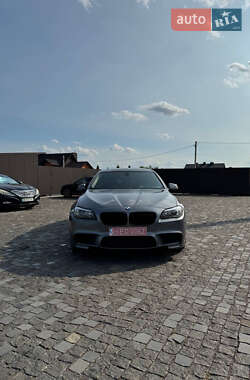 Седан BMW 5 Series 2010 в 