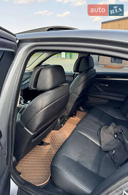 Седан BMW 5 Series 2010 в 