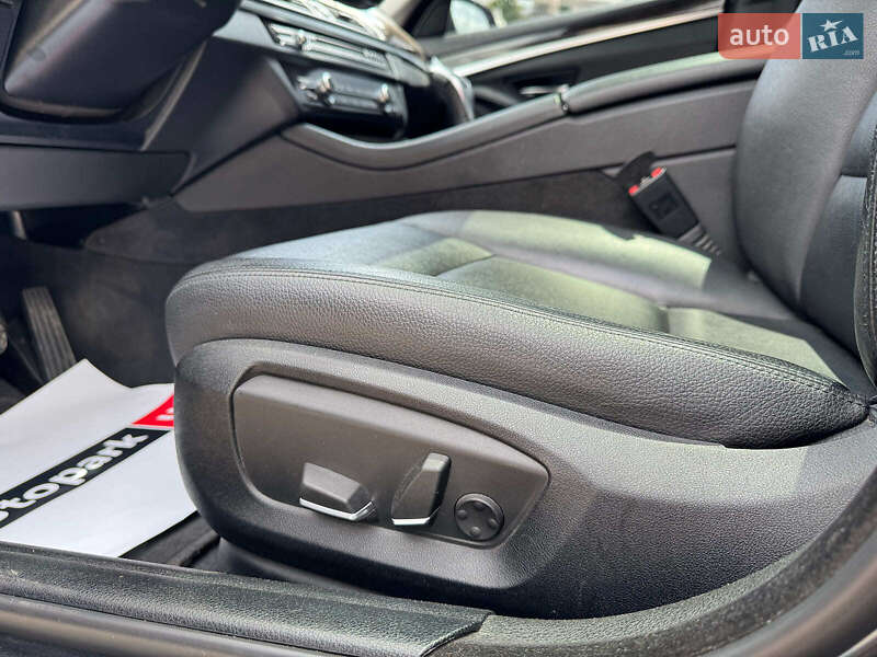 Седан BMW 5 Series 2015 в Запорожье