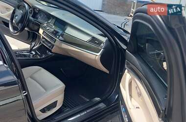 Седан BMW 5 Series 2012 в  фото 8 Седан BMW 5 Series 2012 в