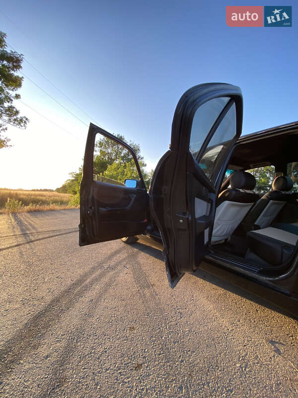 Седан BMW 5 Series 1993 в Овідіополі фото 12 Седан BMW 5 Series 1993 в Овідіополі