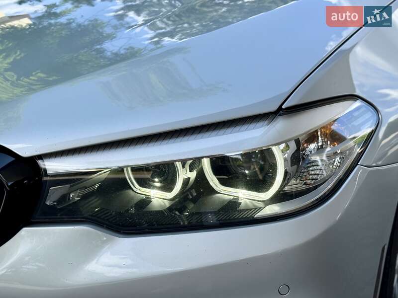 Седан BMW 5 Series 2019 в Днепре