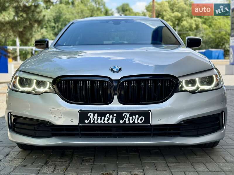 Седан BMW 5 Series 2019 в Днепре