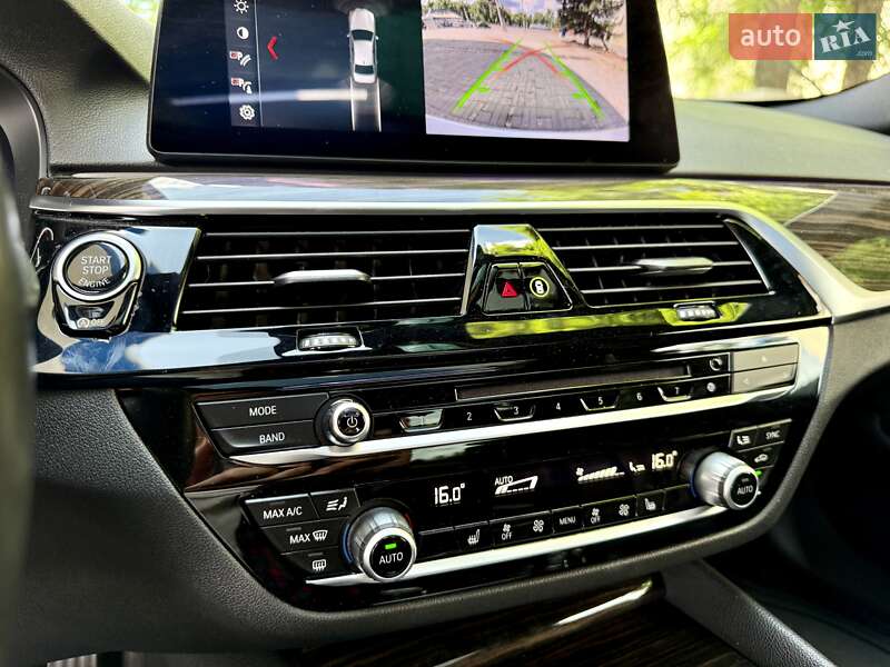 Седан BMW 5 Series 2019 в Днепре