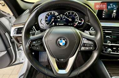 Седан BMW 5 Series 2019 в 