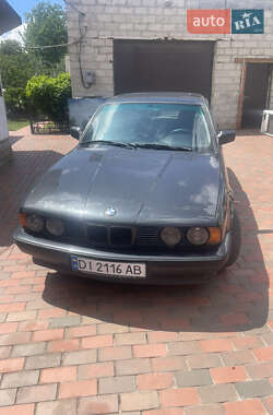 Седан BMW 5 Series 1989 в Харкові