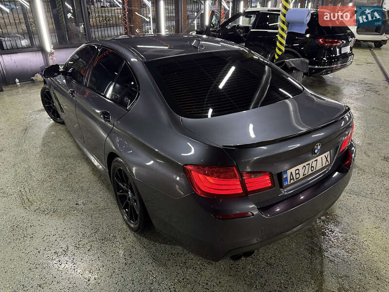 Седан BMW 5 Series 2016 в Кривому Розі