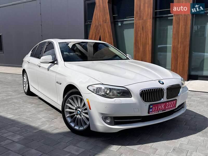 BMW 5 Series 2011