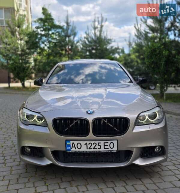 Седан BMW 5 Series 2012 в Івано-Франківську
