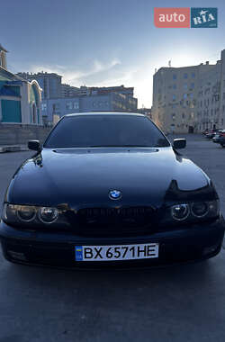 Седан BMW 5 Series 2000 в Хмельницькому