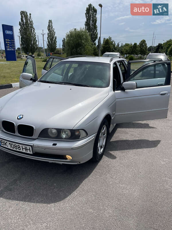 Універсал BMW 5 Series 2001 в Сарнах