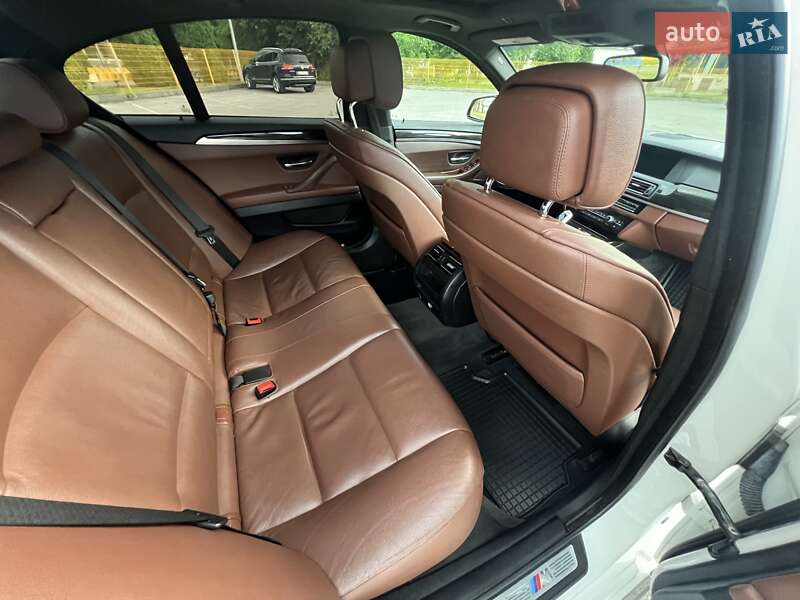 Седан BMW 5 Series 2013 в Олександрії