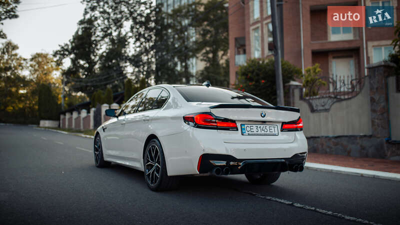 Седан BMW 5 Series 2019 в Черновцах