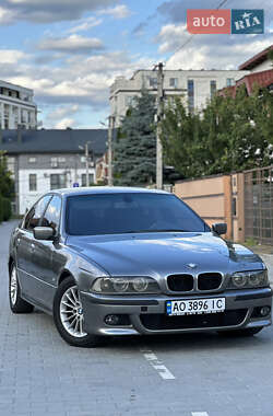 Седан BMW 5 Series 2003 в Ужгороді