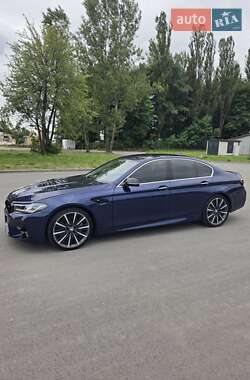 Седан BMW 5 Series 2015 в 