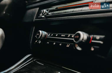 Седан BMW 5 Series 2015 в 