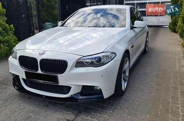 Седан BMW 5 Series 2011 в 