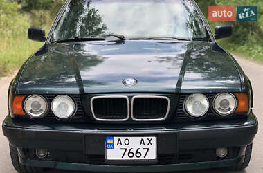 Седан BMW 5 Series 1995 в Новому Розділі