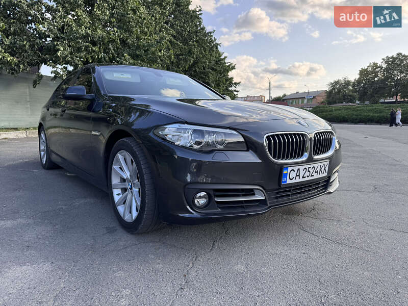 Седан BMW 5 Series 2015 в Умани