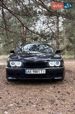 Седан BMW 5 Series 1999 в 