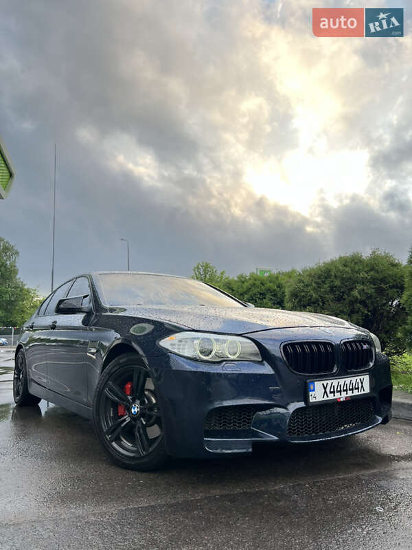 Седан BMW 5 Series 2011 в Стрию