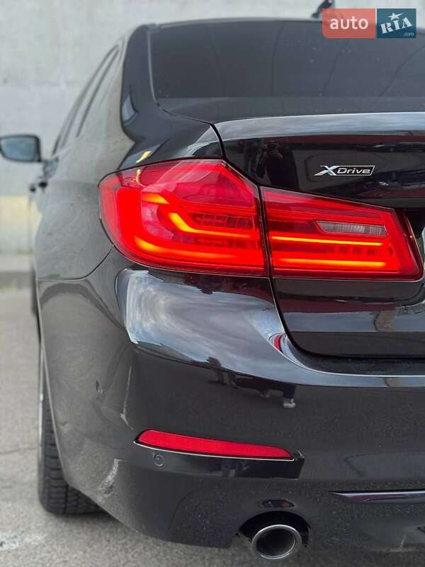 Седан BMW 5 Series 2017 в Києві