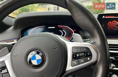 Седан BMW 5 Series 2019 в 