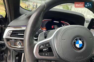 Седан BMW 5 Series 2019 в 