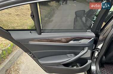 Седан BMW 5 Series 2019 в 