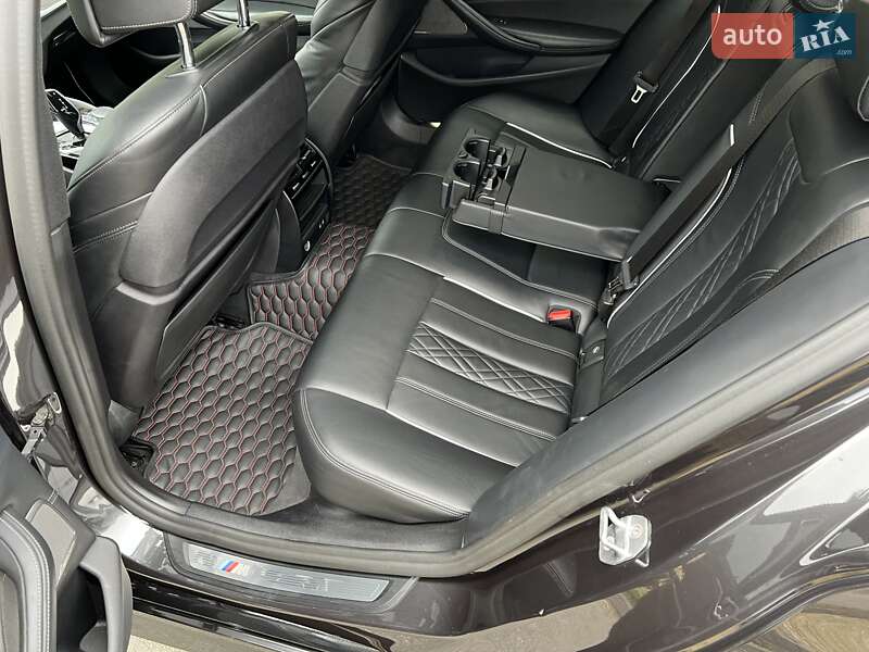 Седан BMW 5 Series 2019 в Киеве фото 31 Седан BMW 5 Series 2019 в Киеве
