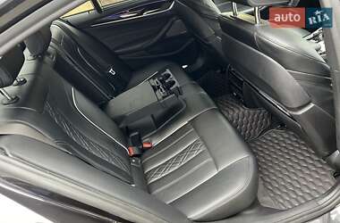 Седан BMW 5 Series 2019 в 