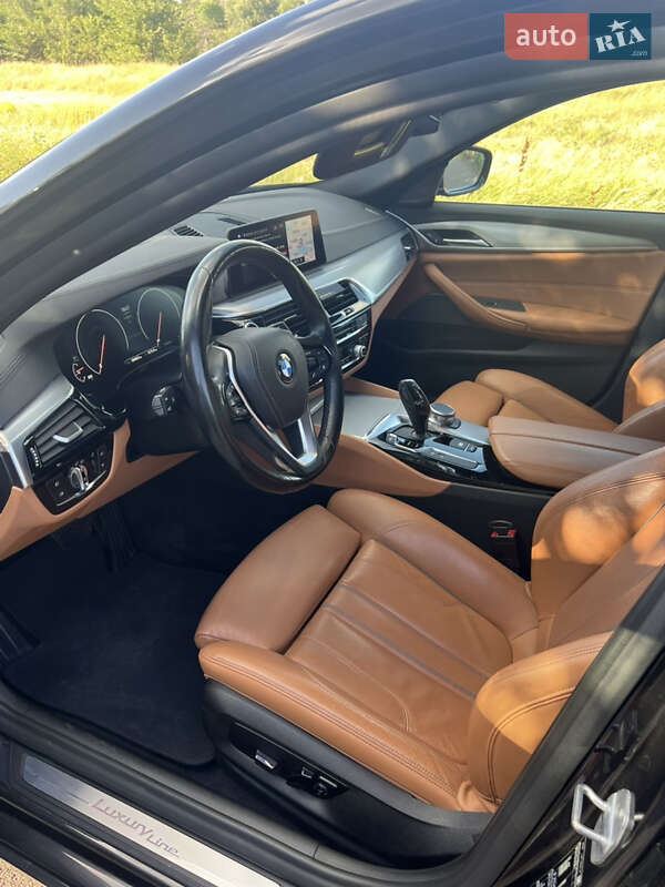 Седан BMW 5 Series 2018 в Кривому Розі