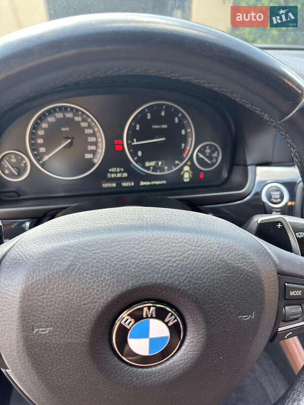 Седан BMW 5 Series 2016 в Киеве