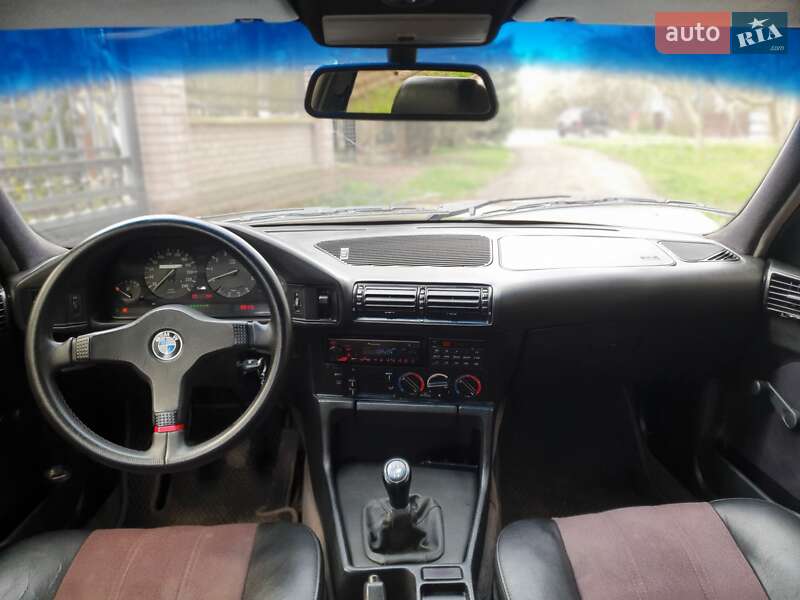 Седан BMW 5 Series 1990 в Ивано-Франковске