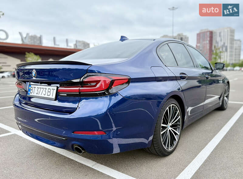 Седан BMW 5 Series 2018 в Києві