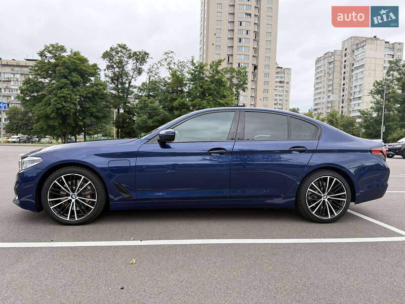 Седан BMW 5 Series 2018 в Києві