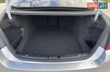 Седан BMW 5 Series 2014 в 