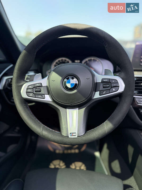 Седан BMW 5 Series 2017 в Мукачевому
