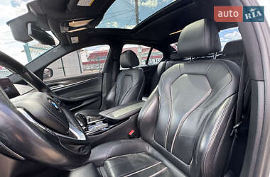 Седан BMW 5 Series 2018 в  фото 28 Седан BMW 5 Series 2018 в